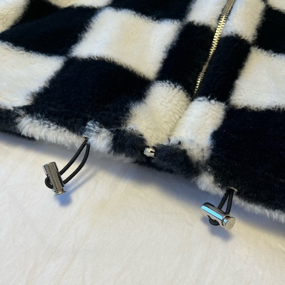 Crave Fame Juniors Checkered Bomber Jacket - Picture 5 of 12